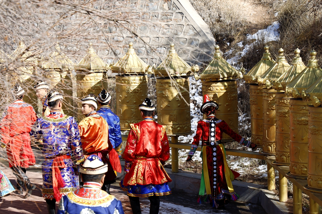 汉族女学藏传佛教,少数民族佛教