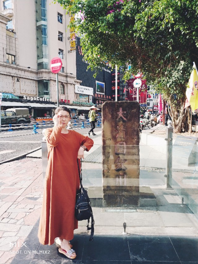 〔胭脂随笔〕走哪想哪,想哪写哪之西贡香水