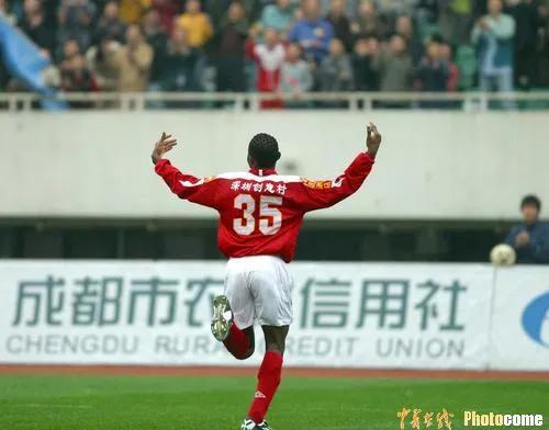 方索小传丨非洲冠军助力五牛保级，见多识广走遍欧美亚非