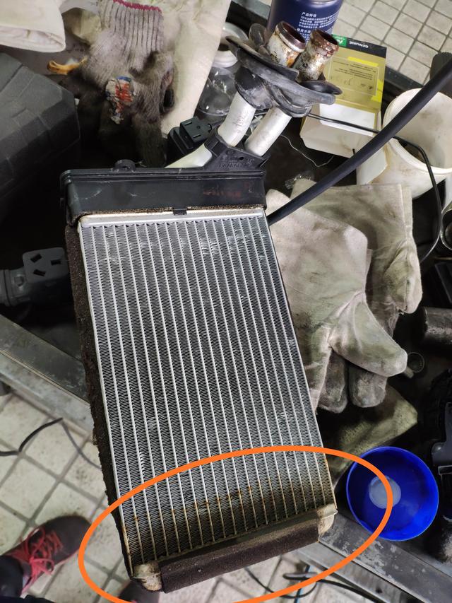 汽车没水温表怎么看正常和异常,汽车没有暖风如何自查