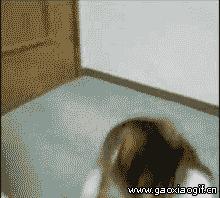 守门员表情包搞笑动图,守门员逆天运气gif