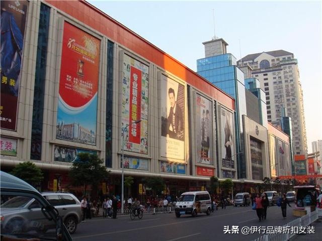 女装批发进货厂家排名榜,十大品牌女装批发进货渠道