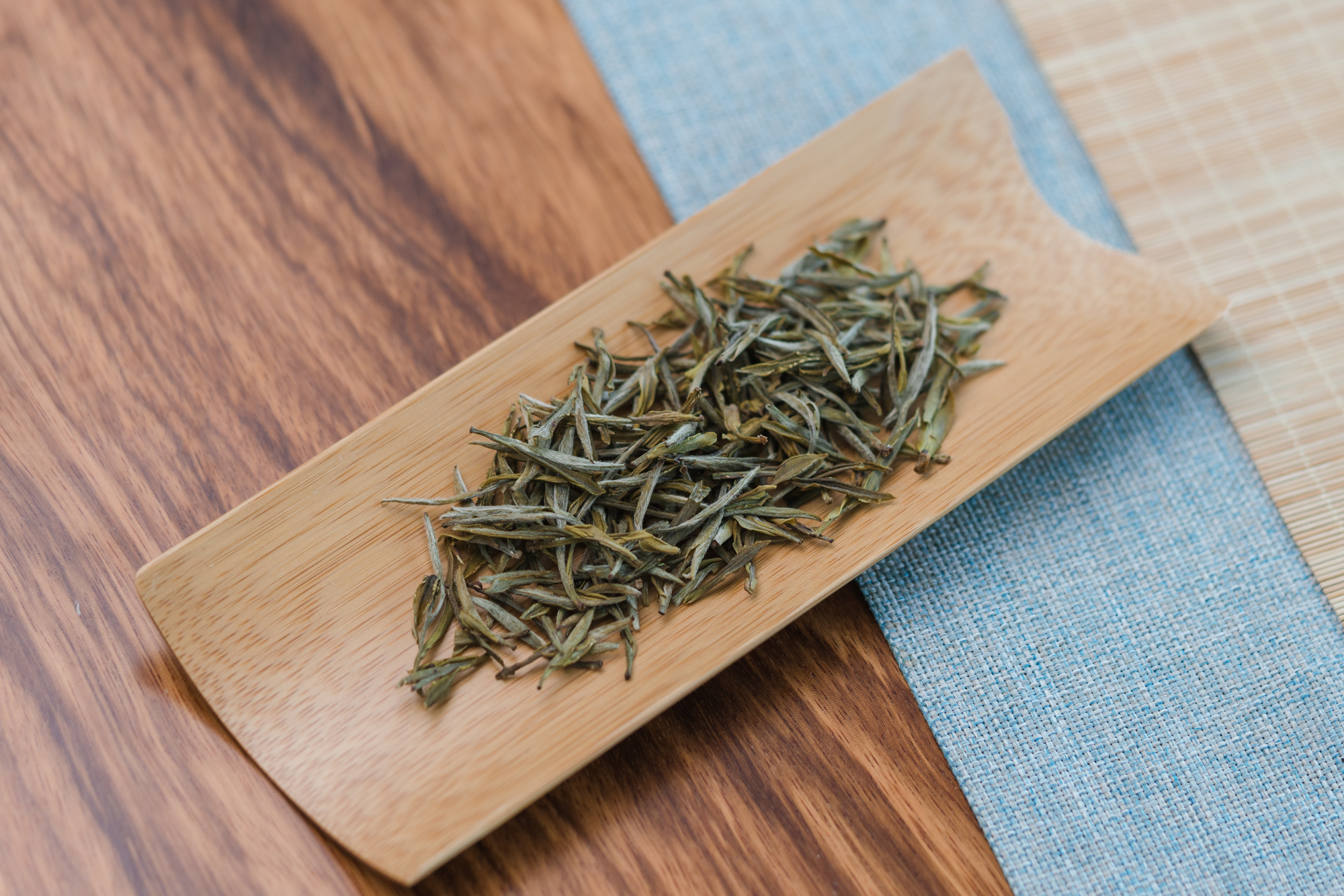 红茶和绿茶哪个耐泡,绿茶和红茶茶叶推荐哪个比较好喝