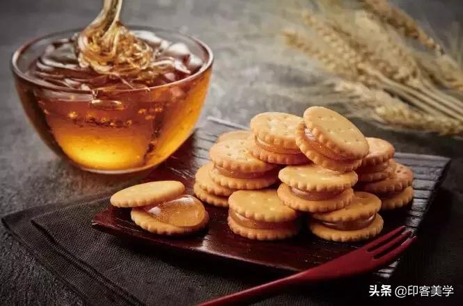 哪吒还是小丸子，魔法士还是牛奶糖，大陆和台湾童年有何不同？