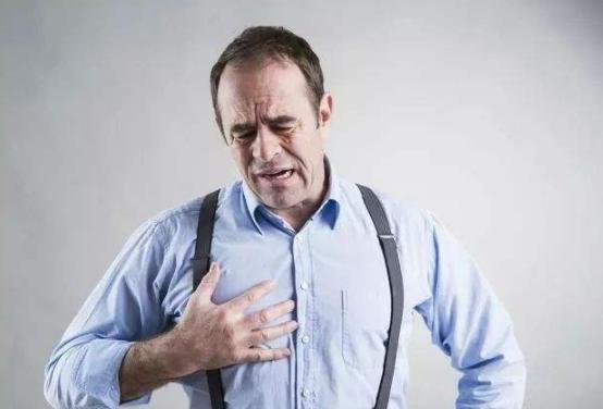 夏天不出汗的人,夏天都不怎么出汗对身体有影响吗