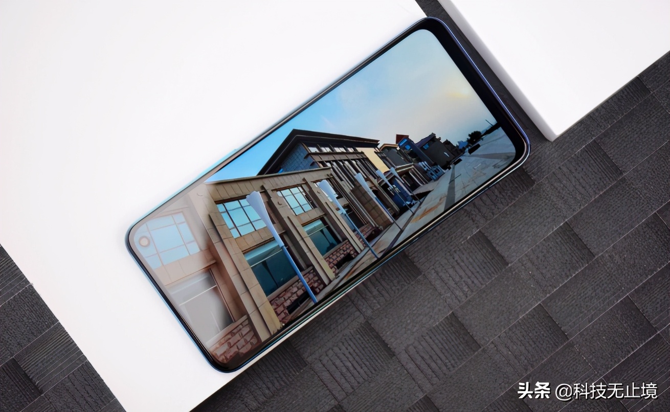 几款手机性价比高最值得入手,现在性价比特别高最推荐哪款手机