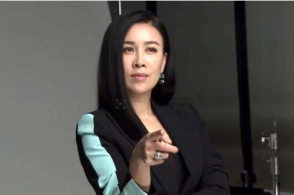 足球高峰结婚,足球运动员高峰结婚视频