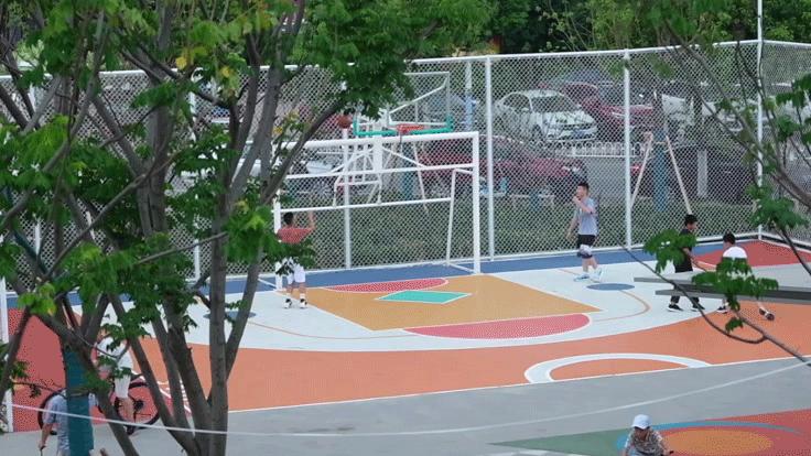 绗涗笢鑷诲搧,绗涗笢鑷诲搧浜戞箹鍗侀噷