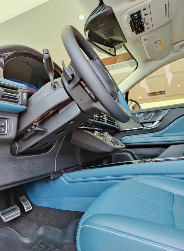 怎样在新青年心里种草|林肯暴增80%之谜