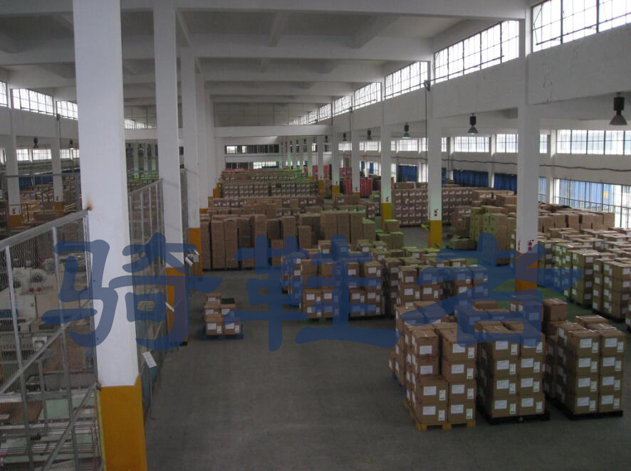 真耐克鞋的标,真耐克鞋