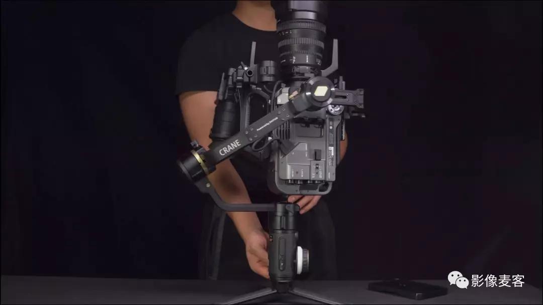 云鹤3s稳定器剧烈抖动,云鹤3s自身重量