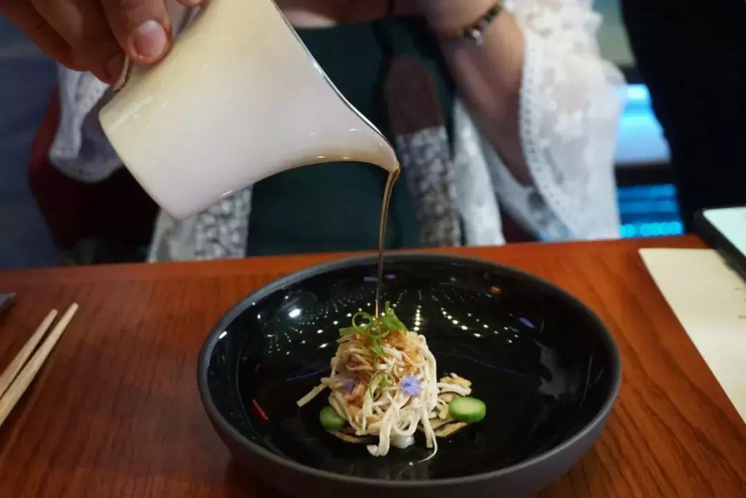 美狮美高梅vip酒店,美狮美高梅酒店湖景表演