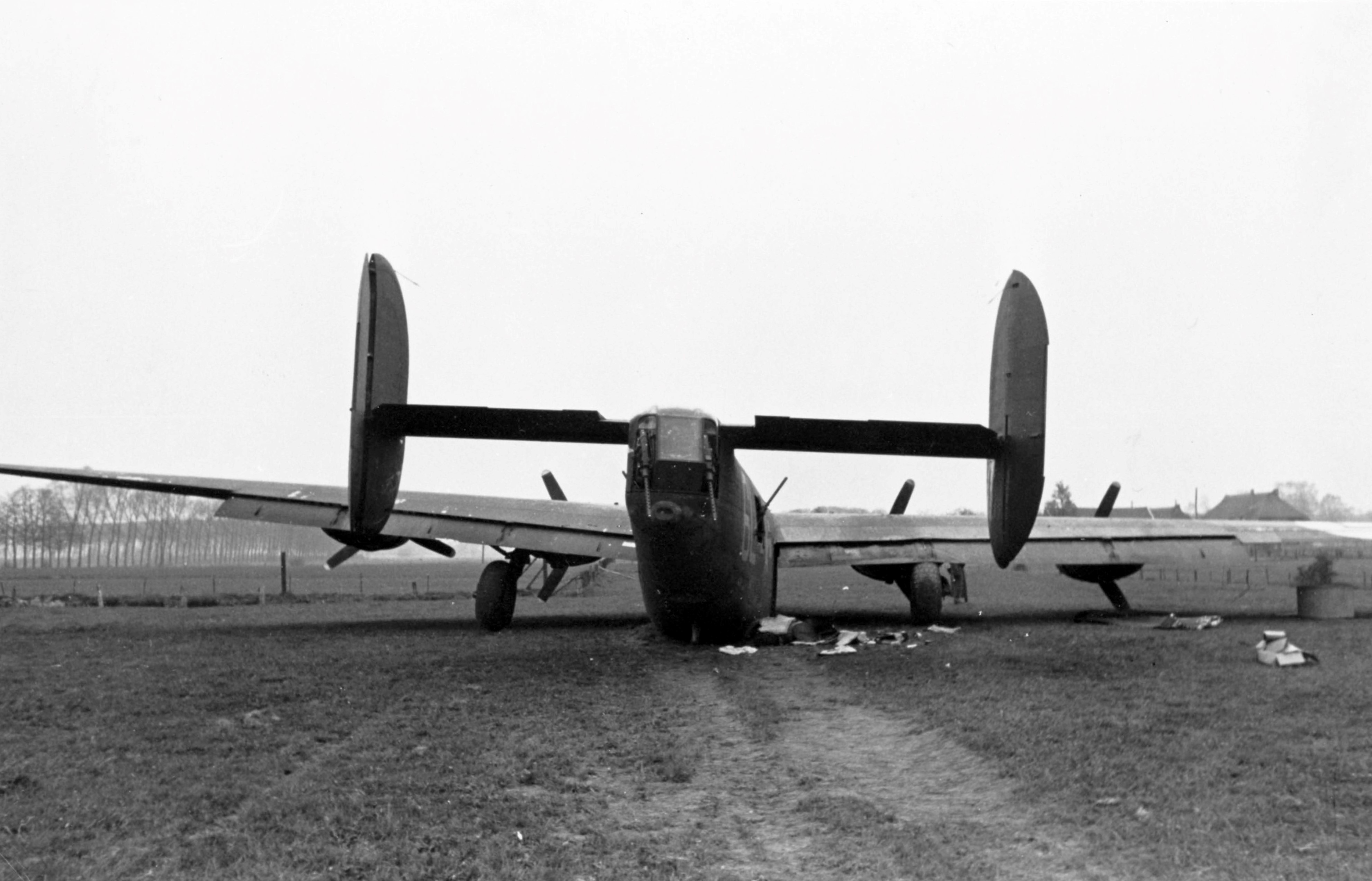 b24解放者轰炸机,b-24战略轰炸机