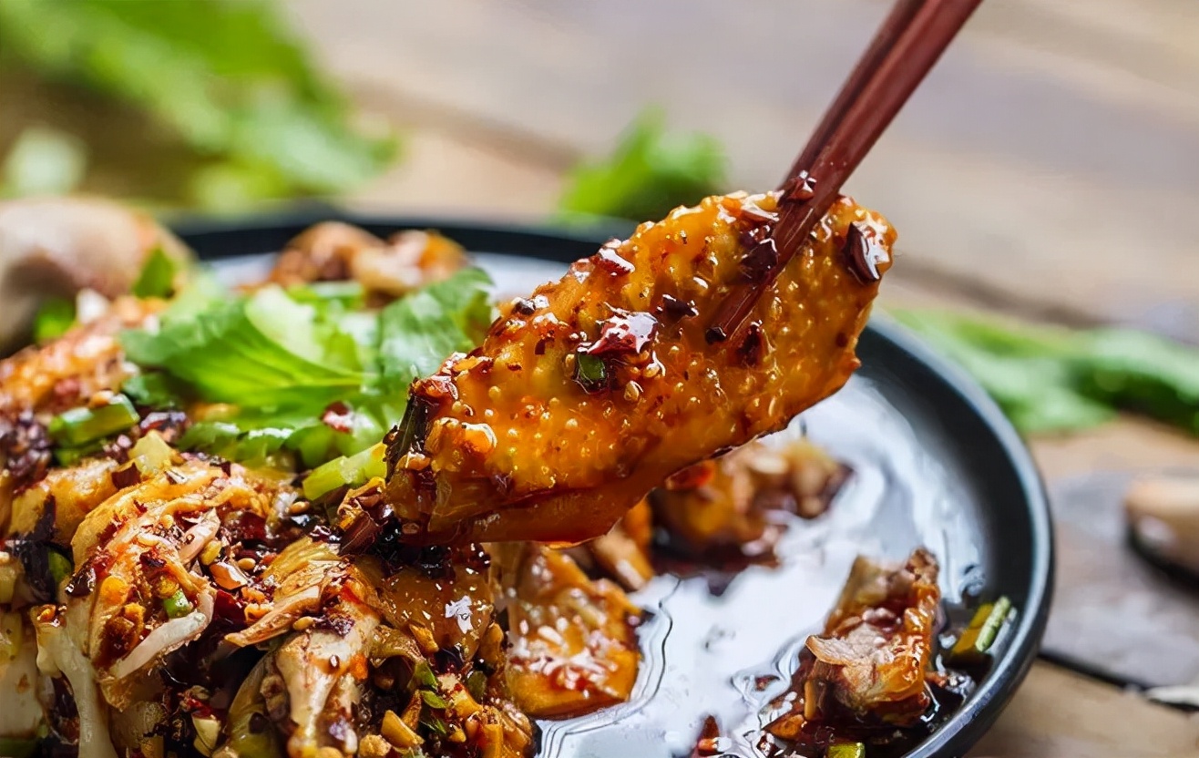 廖记棒棒鸡和天府棒棒鸡哪家好吃,天府棒棒鸡和廖记棒棒鸡哪个好吃