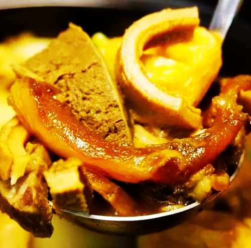 鲜到馋虫叫嚣盘点江城冬日超高人气牛杂店