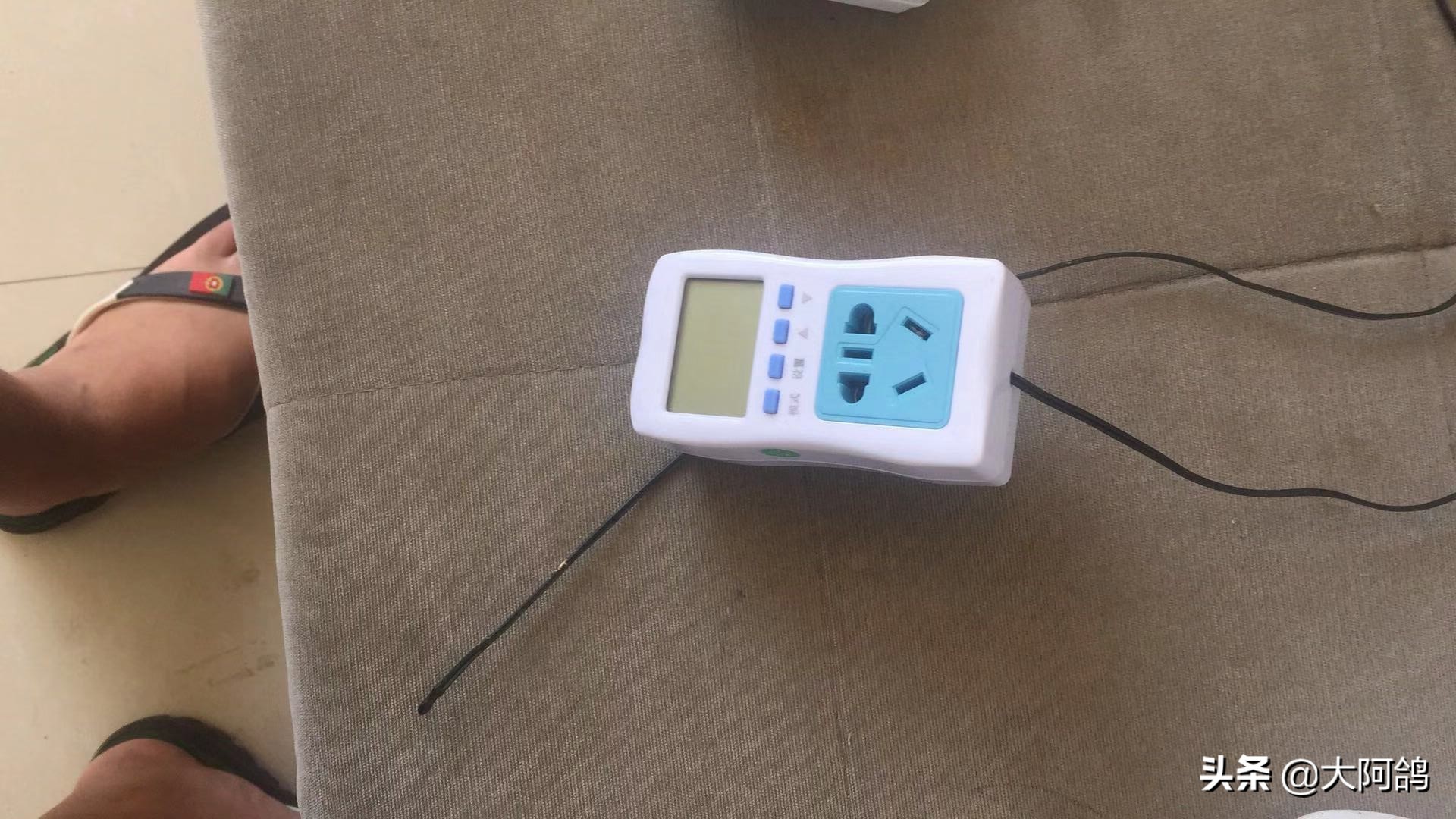 自制鹌鹑蛋简易孵化器,全自动孵化器鹌鹑孵化需要多少天