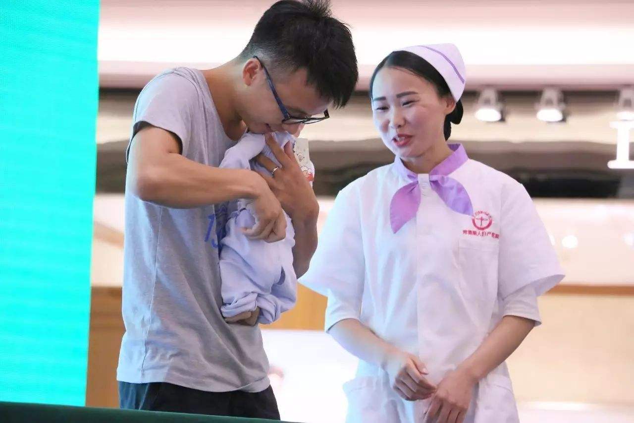 宫缩开一指到10指有多痛,宫缩一到十指的疼痛程度