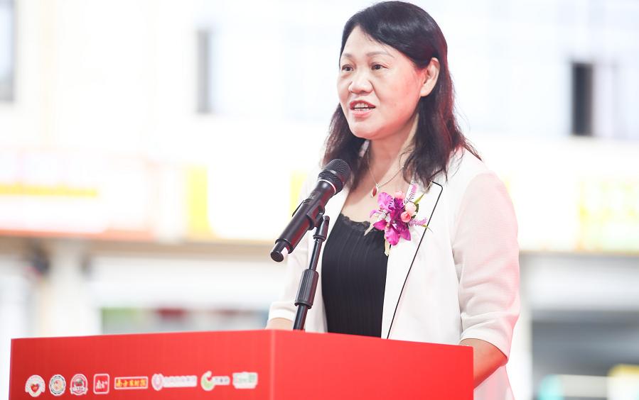 C位出道亮相山城！连续霸榜的广东荔枝到底有啥魔力？