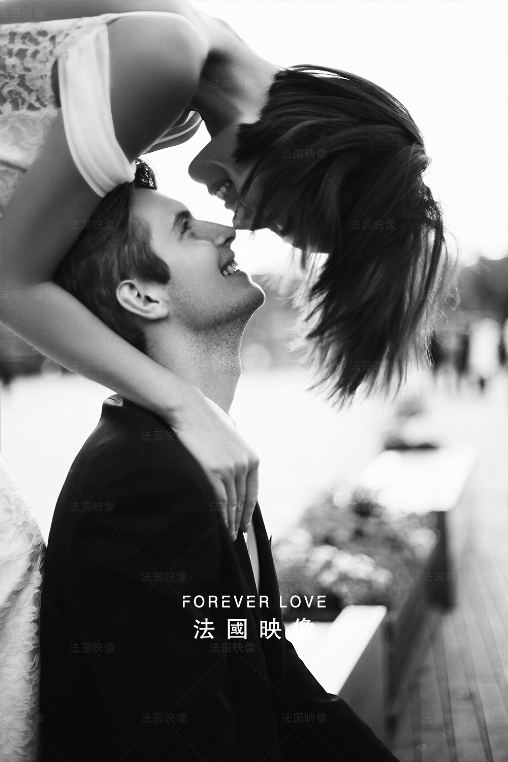 拍摄婚纱照姿势的正确方法,教你拍婚纱照最佳时间