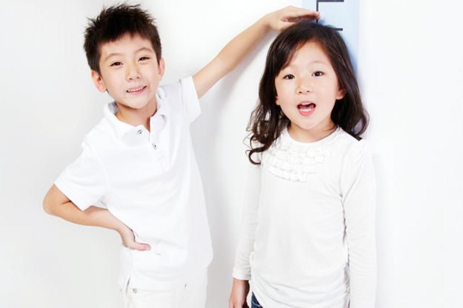 小孩弯曲腿到什么位置长高个,孩子腿部出现青筋