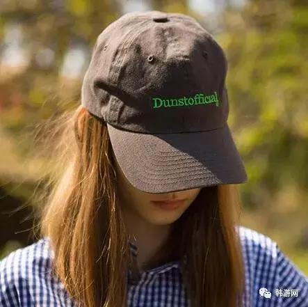 如何根据脸型选最适合自己的帽子,不同头型脸型适合什么样的帽子