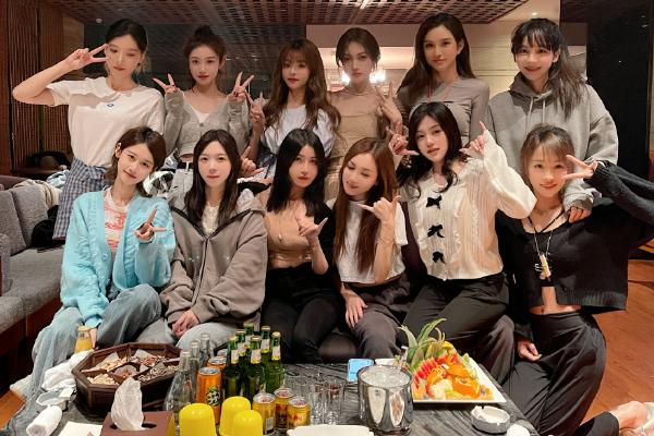 “国民老公”王思聪：一个被网红后宫团，毁了恋爱观的纯情少年