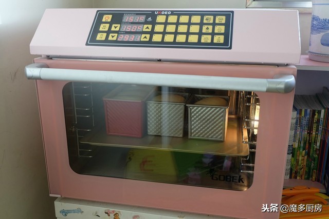 超级柔软细腻拉丝的吐司面包做法,怎么才能做出好吃的厚吐司面包