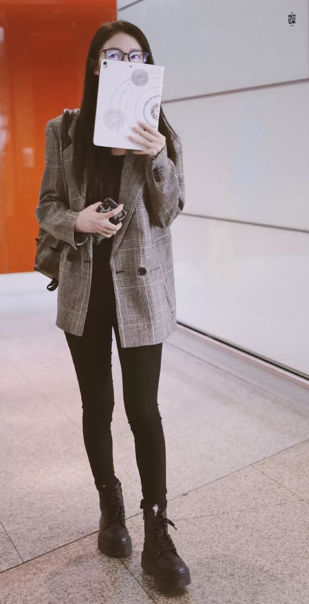 全网最火爆的高端马丁靴,最好看的马丁靴款式