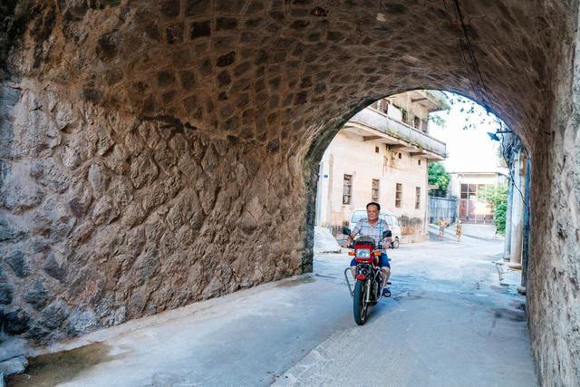 松口千年古镇客家人下南洋第一站,松口古镇客家人下南洋要多久