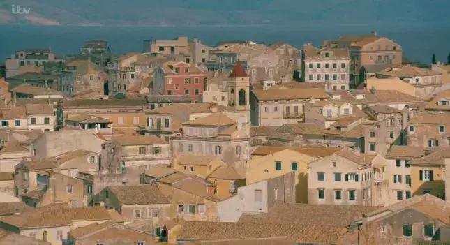 吾儿叛逆伤透吾心的《德雷尔一家》是如何变成评分9.6的豆瓣神剧