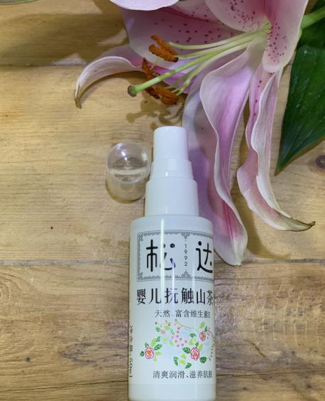 婴儿抚触油测评,戴可思抚触油好还是松达抚触油好