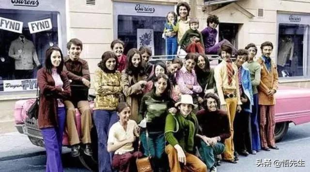 霍金年轻时照片有多帅,霍金21岁时的照片