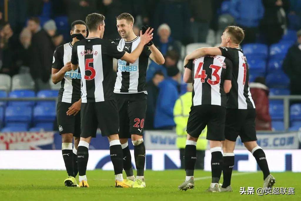 维拉英超十大绝杀,英超疯狂进球集锦