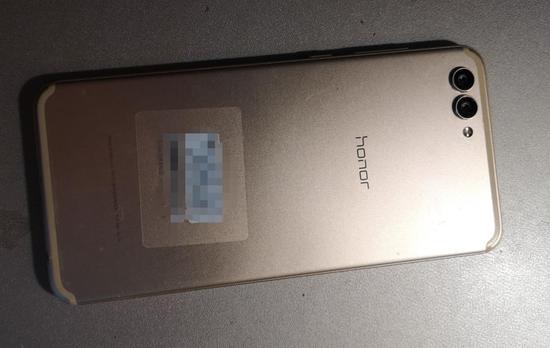 华为p20pro和荣耀v10屏幕谁大,荣耀v10对比华为p20pro