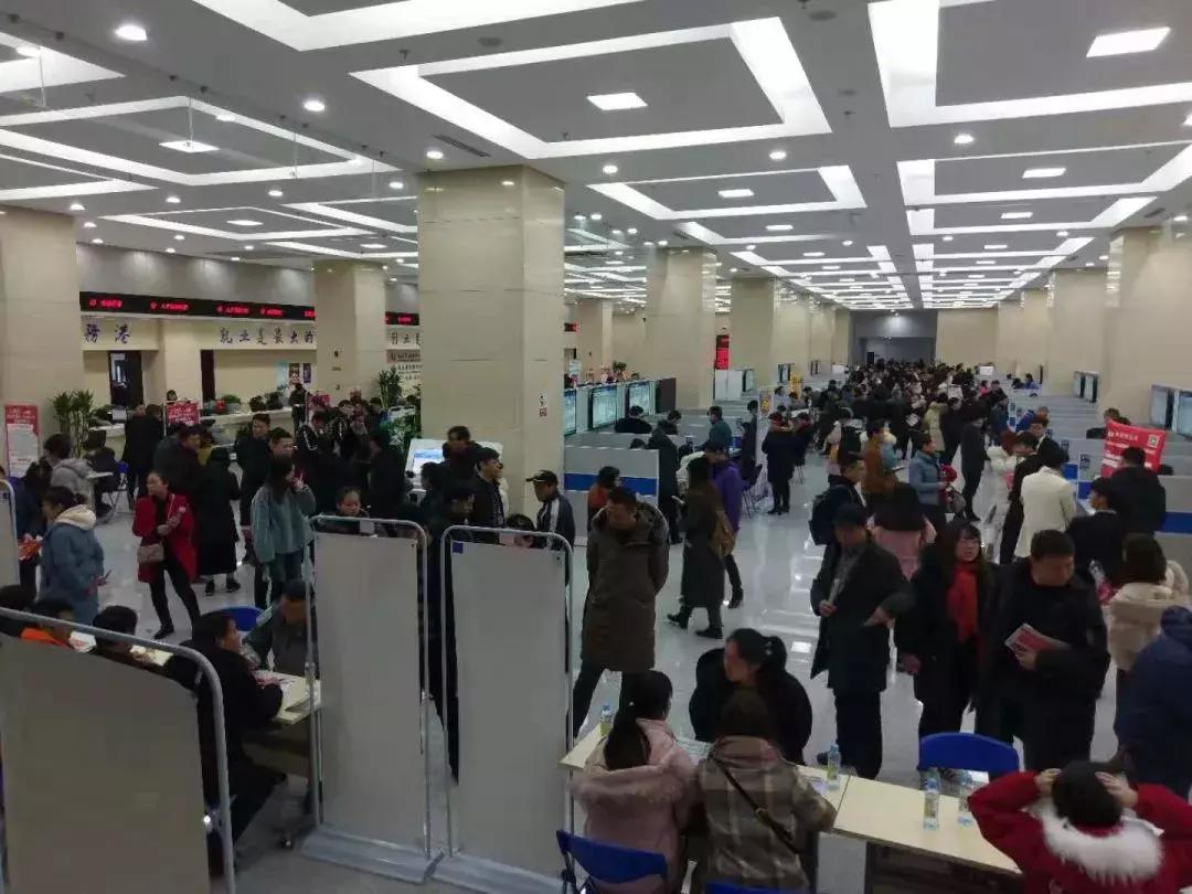 今天,南昌这里要被求职的姑娘们挤爆!赶紧告诉身边的她…