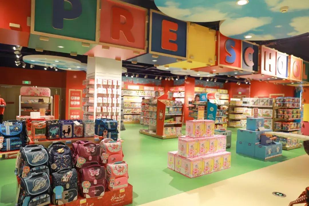 西湖边的游乐场,杭州玩具王国儿童乐园