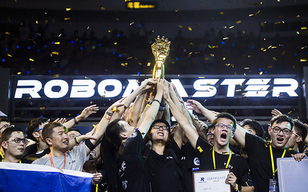 大疆robomastertt开箱,大疆robomaster什么时候发布