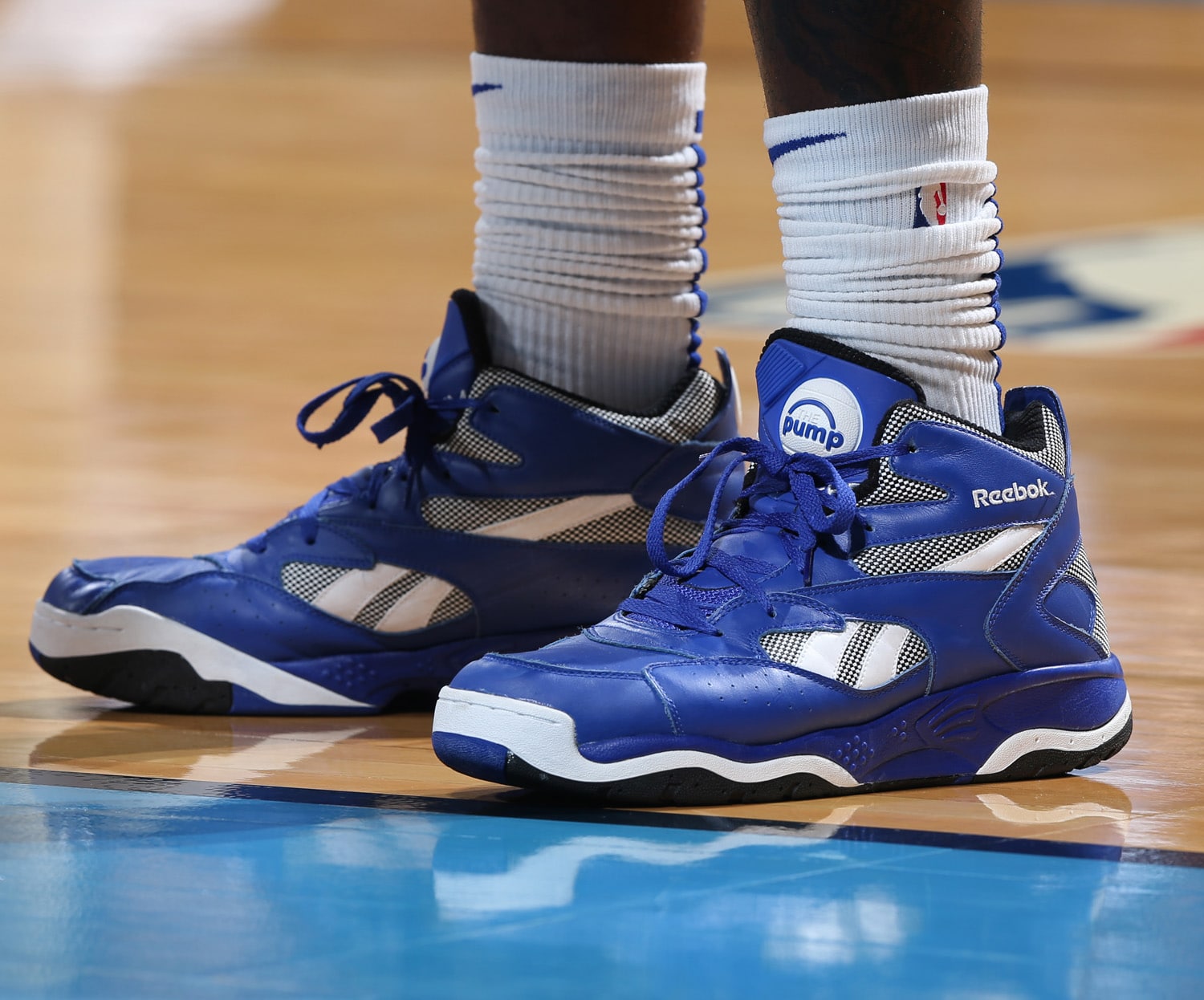 nba公认最好看的篮球鞋,nba常规赛球鞋上脚精选