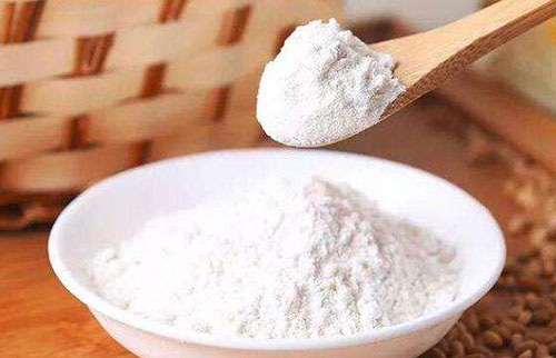 英牛掉毛严重用什么药,英牛皮肤病掉毛