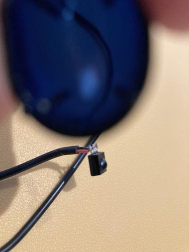 针孔摄像头长啥样?酒店遇到*拍偷**摄像头该怎么办?