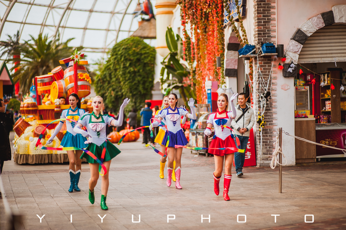 天津情侣必去景点之首就是他——天津欢乐谷