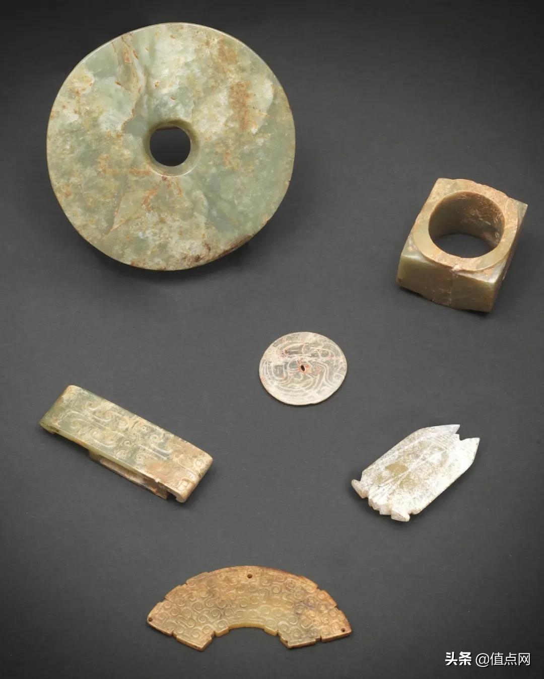 高古玉玉璧商朝,商朝高古玉龙形玉佩真品价格