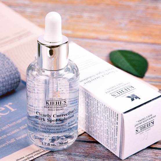 想要肌肤亮白,怎么选一款适合自己的美白精华