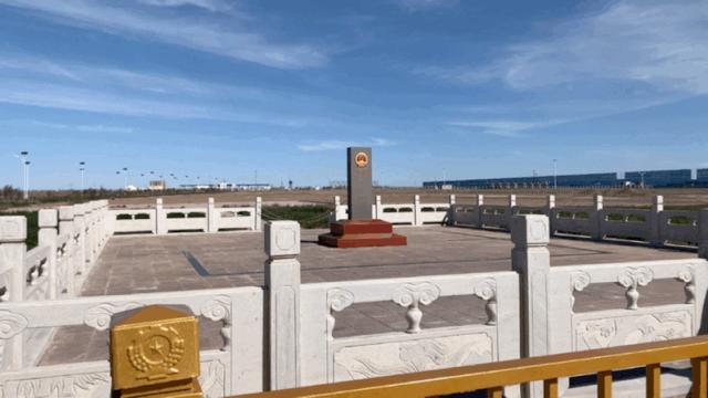 额济纳胡杨林中国最美秋色,中国最美秋色额济纳胡杨林