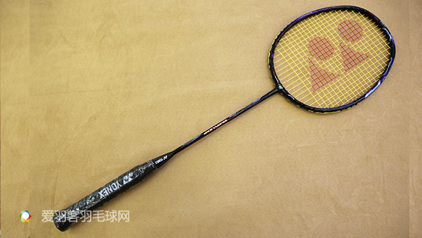 谌龙用过哪些羽毛球拍,谌龙用过什么球拍