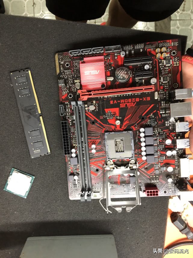 主机正常电脑黑屏解决方法,电脑主机显示屏黑屏怎么回事