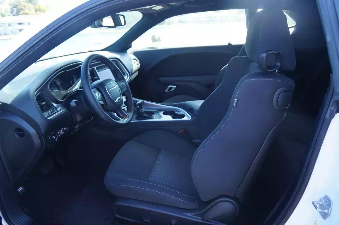 科迈罗挑战野马,科迈罗vs野马挑战者