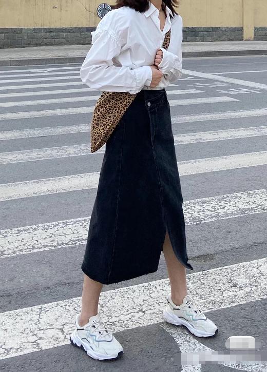 经典百搭的牛仔裙时髦又减龄,韩版超薄慵懒风宽松显瘦牛仔裙