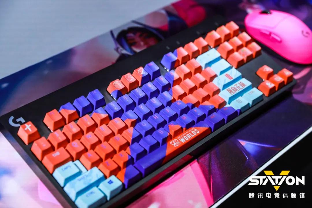 国内首个电竞体验馆亮相浦东,来这里成为“头号玩家”吧!