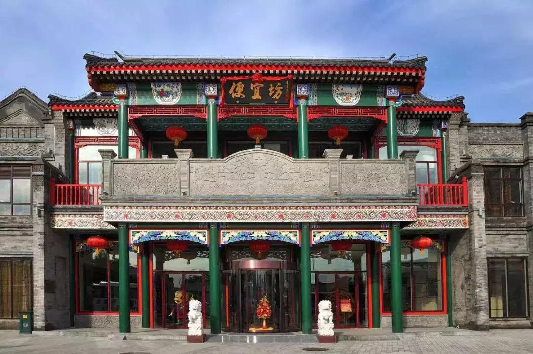 北京焖炉烤鸭性价比,便宜坊焖炉烤鸭的特点